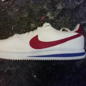 Forrest Gump Nike Cortez 2018